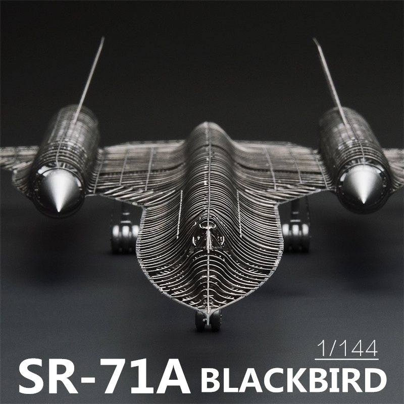 ZZZ  罺 3D ݼ  1/144 SR-71A BLACKBIRD..